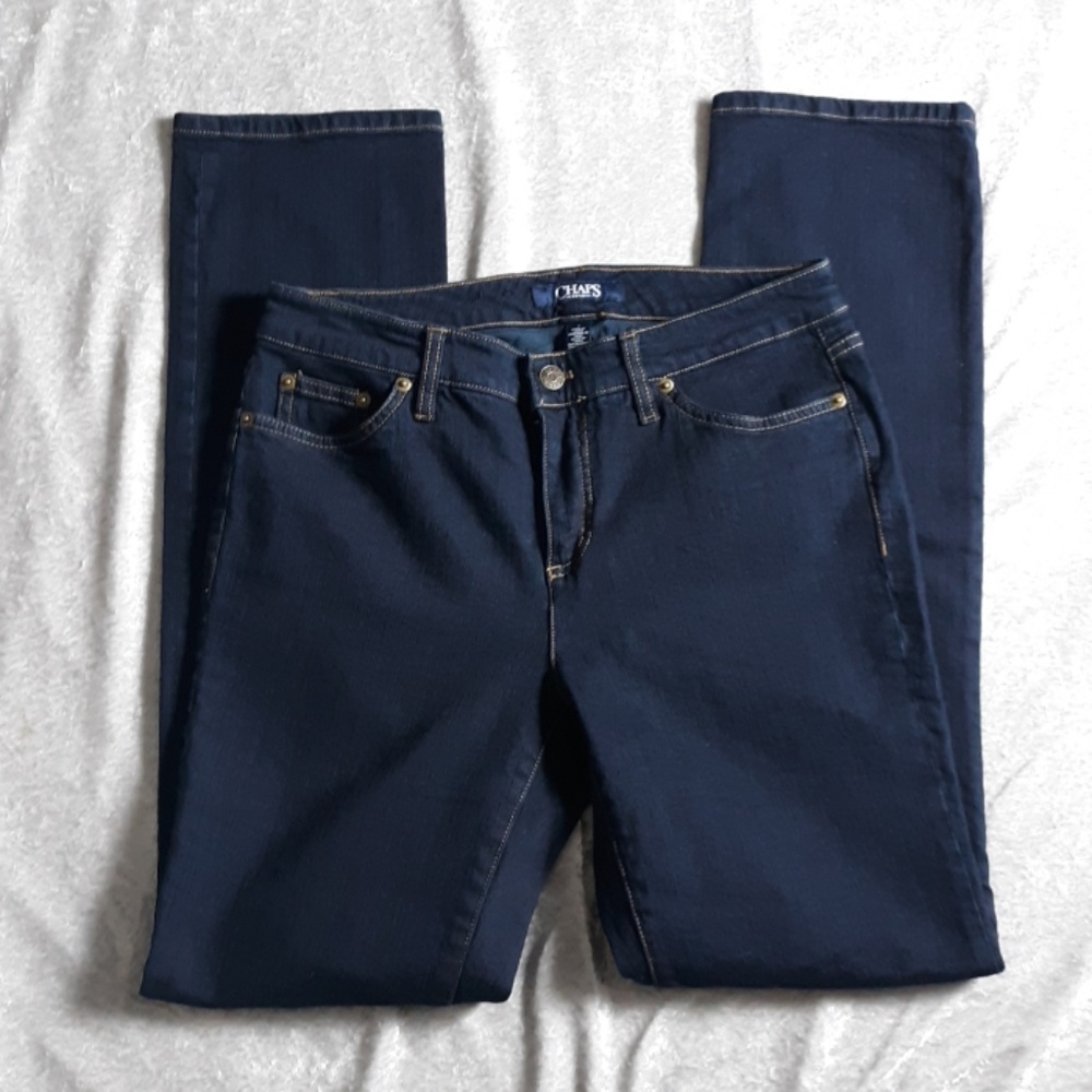 Womens Chaps Denim Size 4.     mwdr3